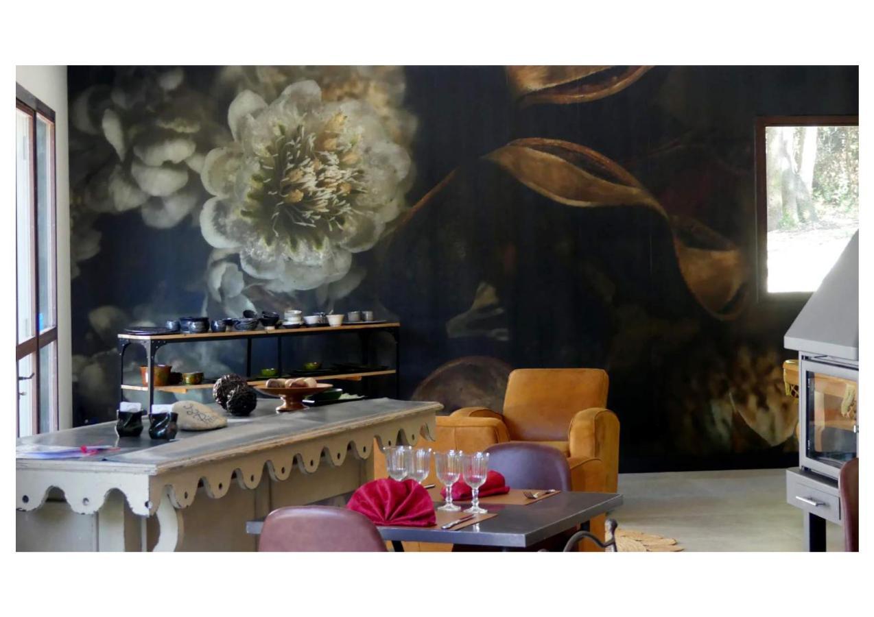 Bed and Breakfast Le Predaiou Ла-Гард-Адэмар Экстерьер фото